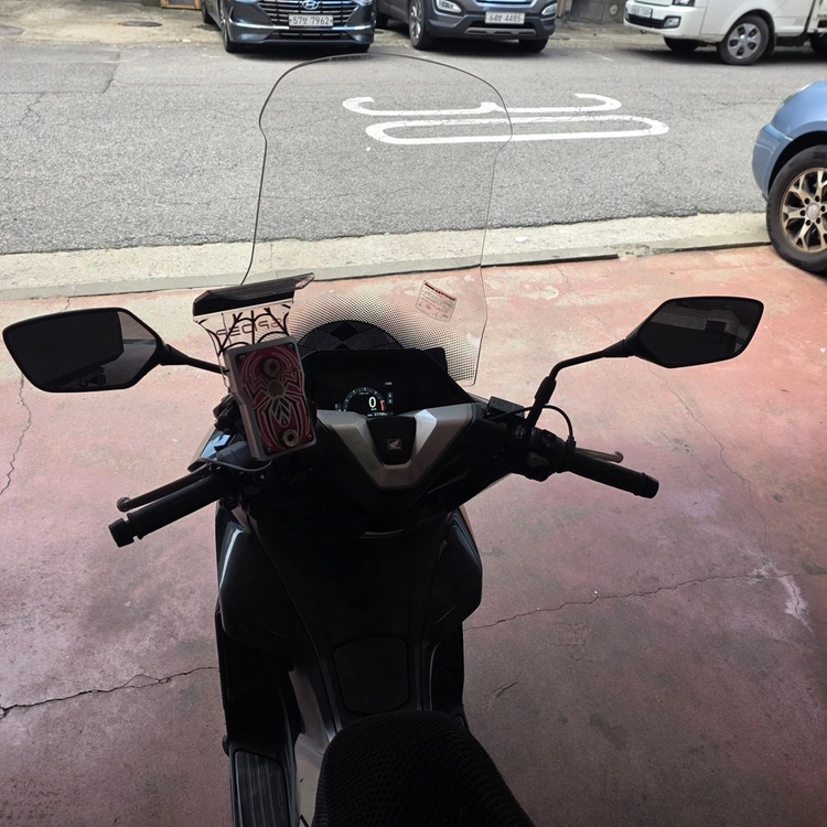 9_25년식 pcx125 2.7만 배달셋팅 판매합니다 이미지