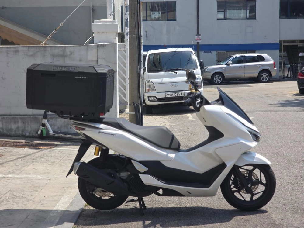 3_25년식 pcx125 1.3만 배달셋팅 판매합니다 이미지