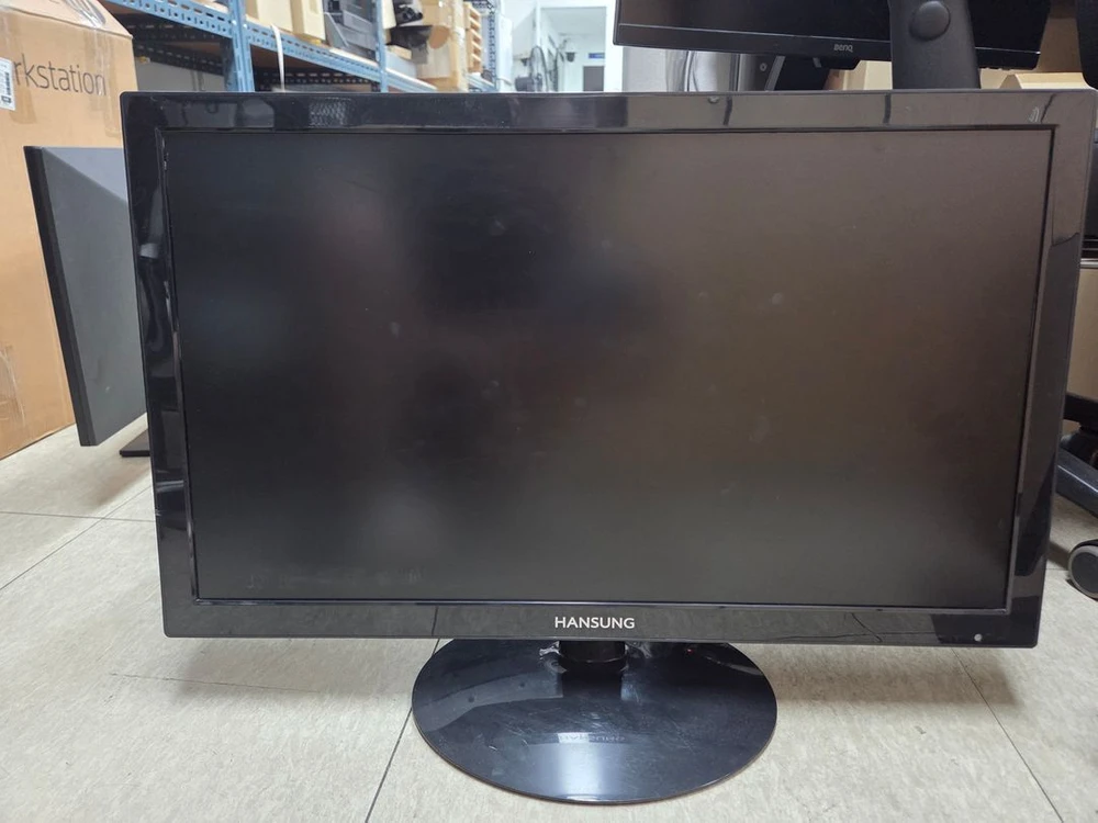 LG,삼성,벤큐,한성 모니터 및 HP올인원 데스크톱 25~27인치 다수 이미지