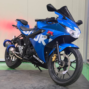 스즈키 gsx-r125 20년식 짧은키로수 입문용바이크 판매합니다 이미지