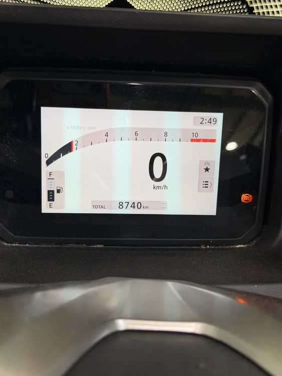 혼다 pcx125 25년식 짧은키로수 배달셋팅 저렴하게 판매합니다 이미지