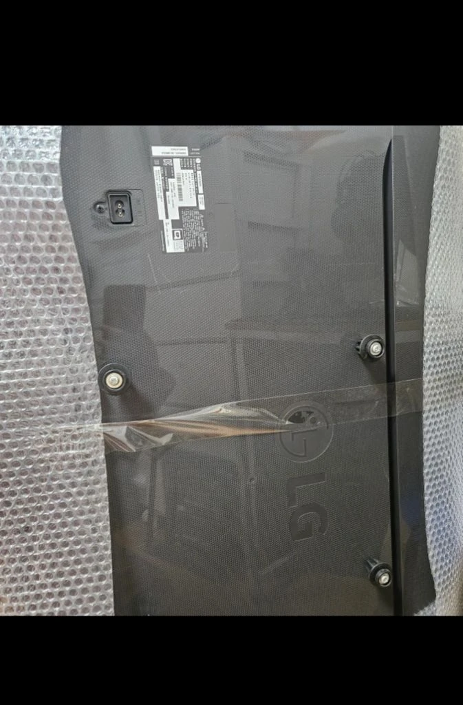 LG 49UH6200 TV 벽걸이 세트 이미지