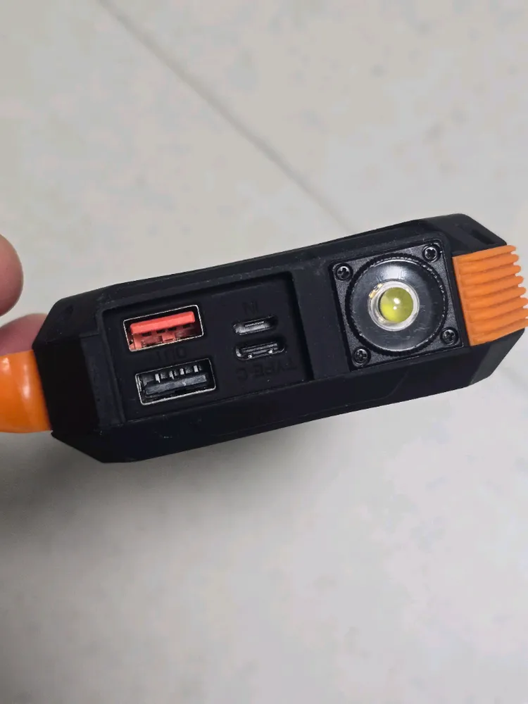 태양광 충전가능 파워뱅크 보조배터리 24,000mAh 이미지