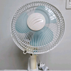 클립형 선풍기 회전+각도 조절 가능 이미지