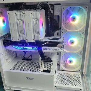 RTX 4070 Ti SUPER/7800X3D/32GB 이미지