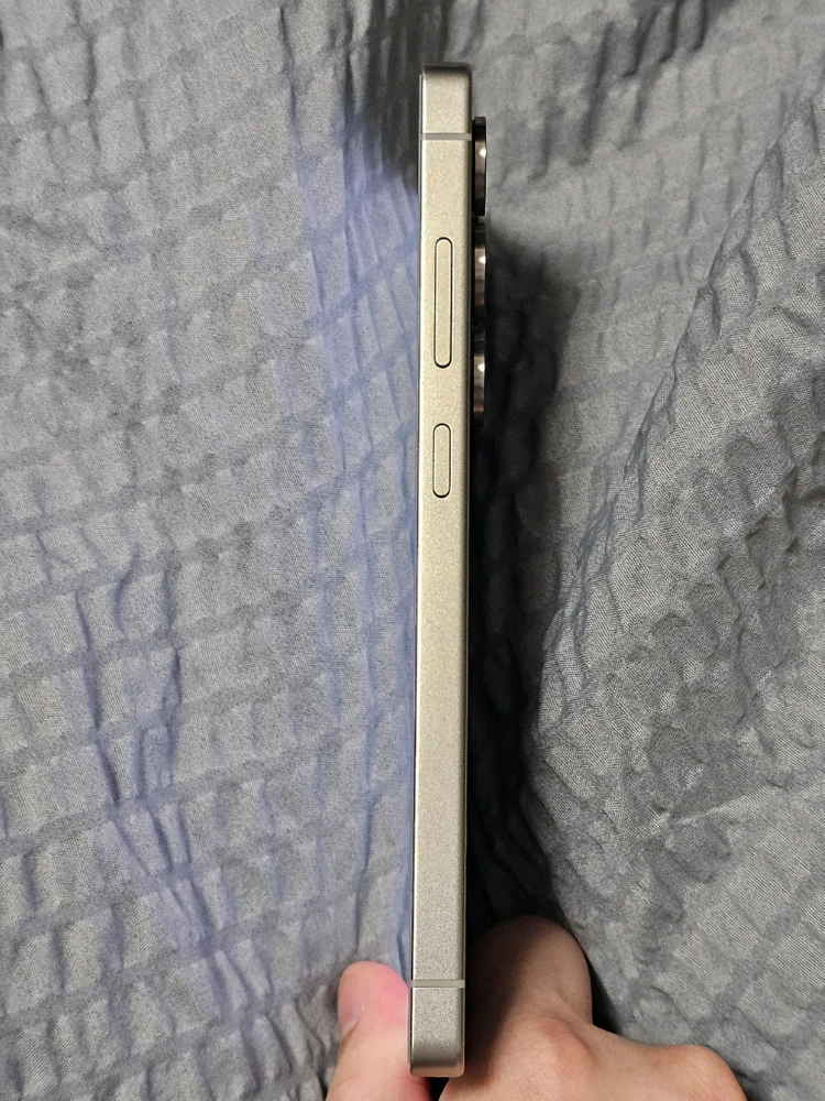 갤럭시 S25 울트라 1TB 티타늄 블랙 이미지