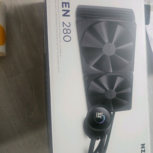 NZXT 크라켄 280 수냉 쿨러 판매 이미지