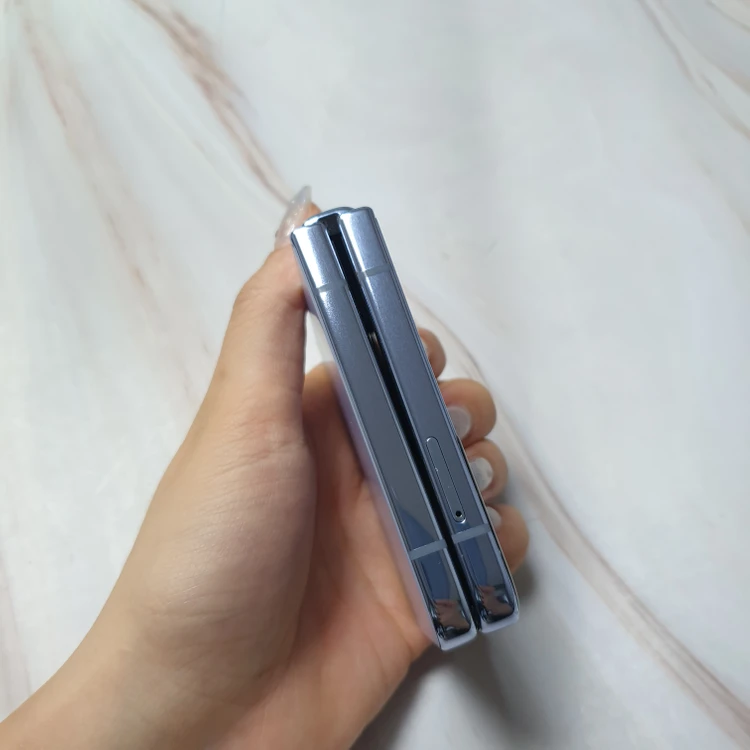 KT 갤럭시Z플립4 5G 블루 512G A급 판매합니다 이미지