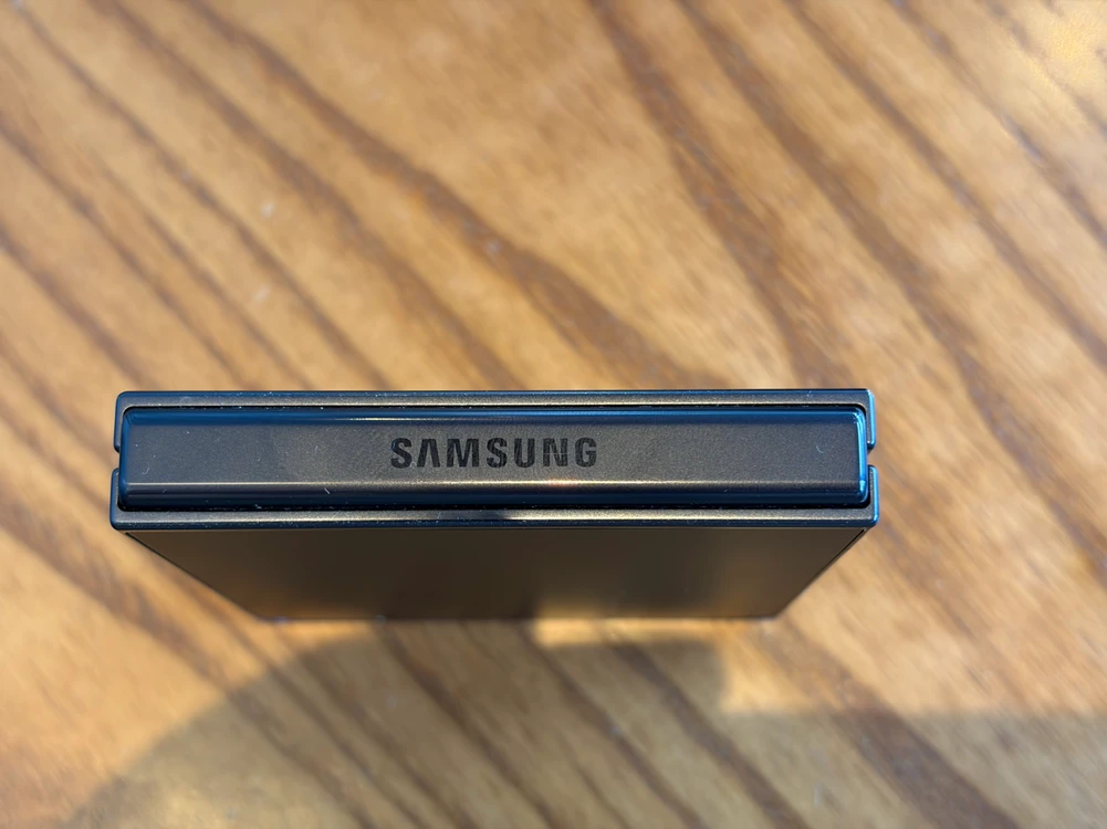 갤럭시Z플립7 512GB 이미지