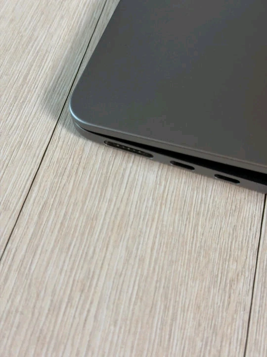 애플 맥북 에어 M2 13인치 16GB 512GB 이미지
