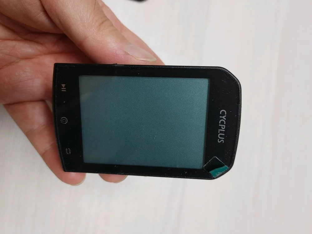 상태A급) CYCPLUS(사이플러스) m1자전거 GPS 속도계 +마운트 일괄로 팝니다. (택포5만) 이미지