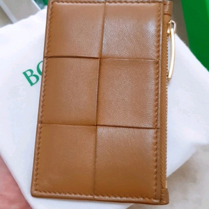 보테가베네타 지퍼 카드지갑 케이스 정품 판매해요 이미지