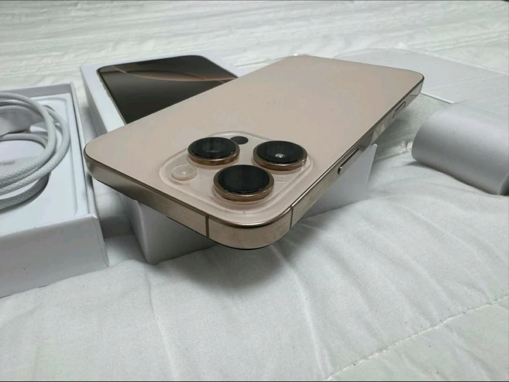 아이폰16 프로맥스 256 데저트티타늄 이미지