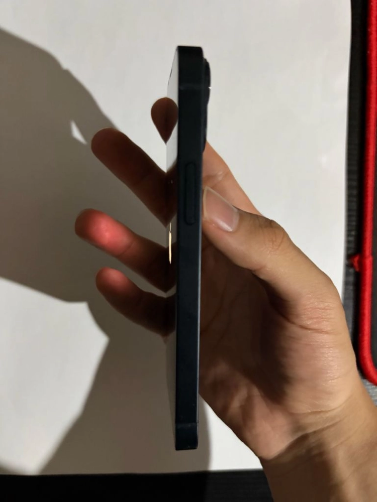 아이폰13미니 128GB 미드나잇 색상 이미지