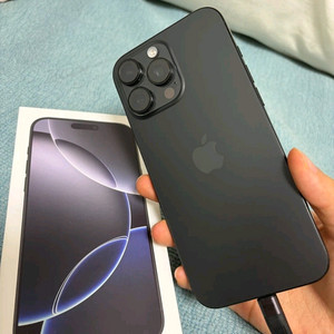 아이폰 16 Pro Max 512GB 무음카메라 이미지