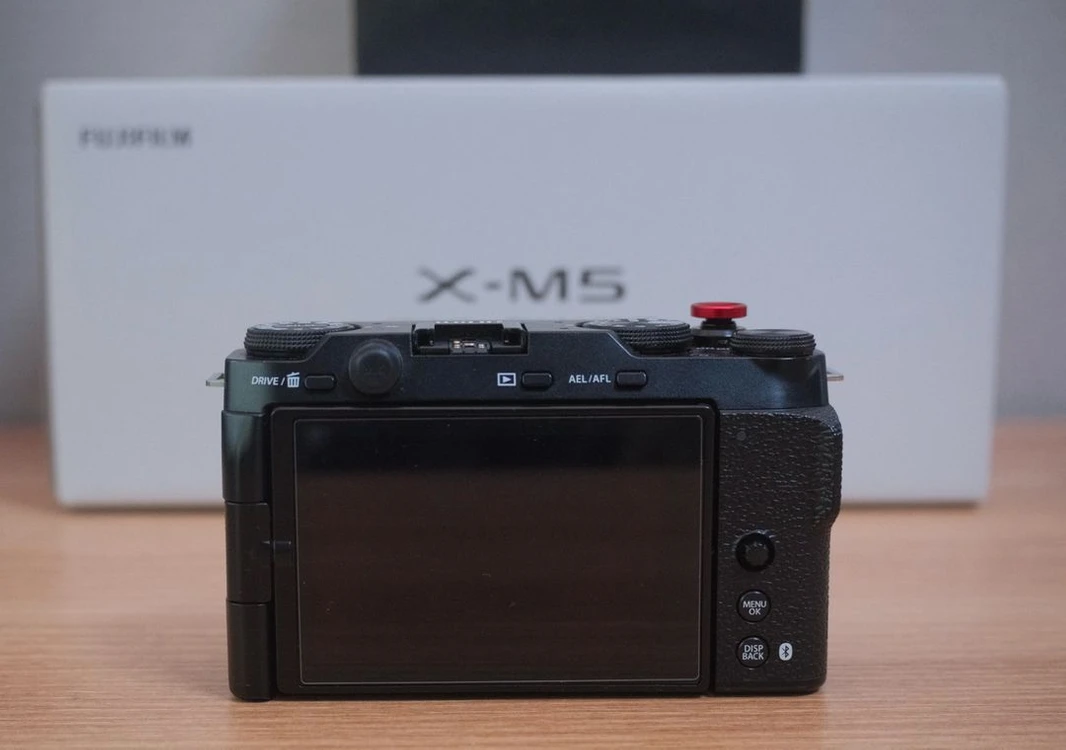 후지필름 x-m5 + xf18mm f2 판매 이미지