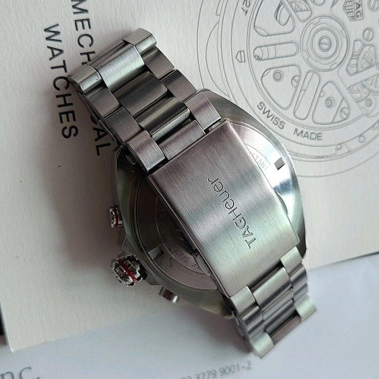 태그호이어 포뮬러1 칼리버16 크로노그래프 오토매틱 44mm 이미지