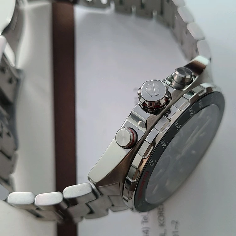 태그호이어 포뮬러1 칼리버16 크로노그래프 오토매틱 44mm 이미지