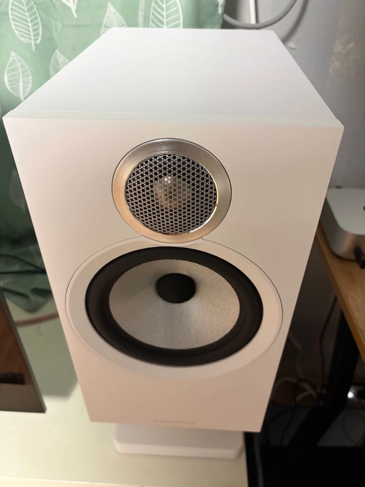 B&W 606 S3 화이트 Bowers & Wilkins 바워스앤윌킨스 이미지