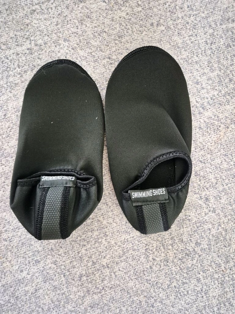 블랙 아쿠아슈즈 이미지