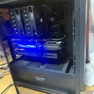 신품가 400만원 고성능 컴퓨터 PC RTX 4070 tisuper + ddr5 48기가 + nvme 2테라 이미지