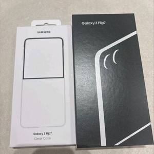 (미개봉)갤럭시Z플립7 512GB 자급제 새상품 이미지