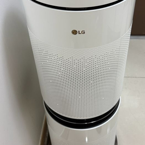 LG 퓨리케어 공기청정기 2단+ 무빙휠 판매합니다. 이미지