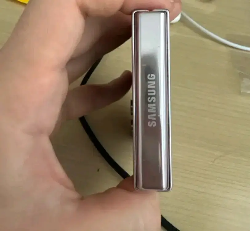 갤럭시 Z플립5 256GB 퍼플 S급 정리 이미지