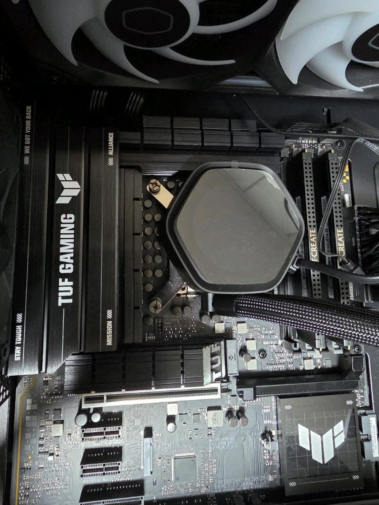 270k plus 반본체(ssd,gpu 제외) 이미지