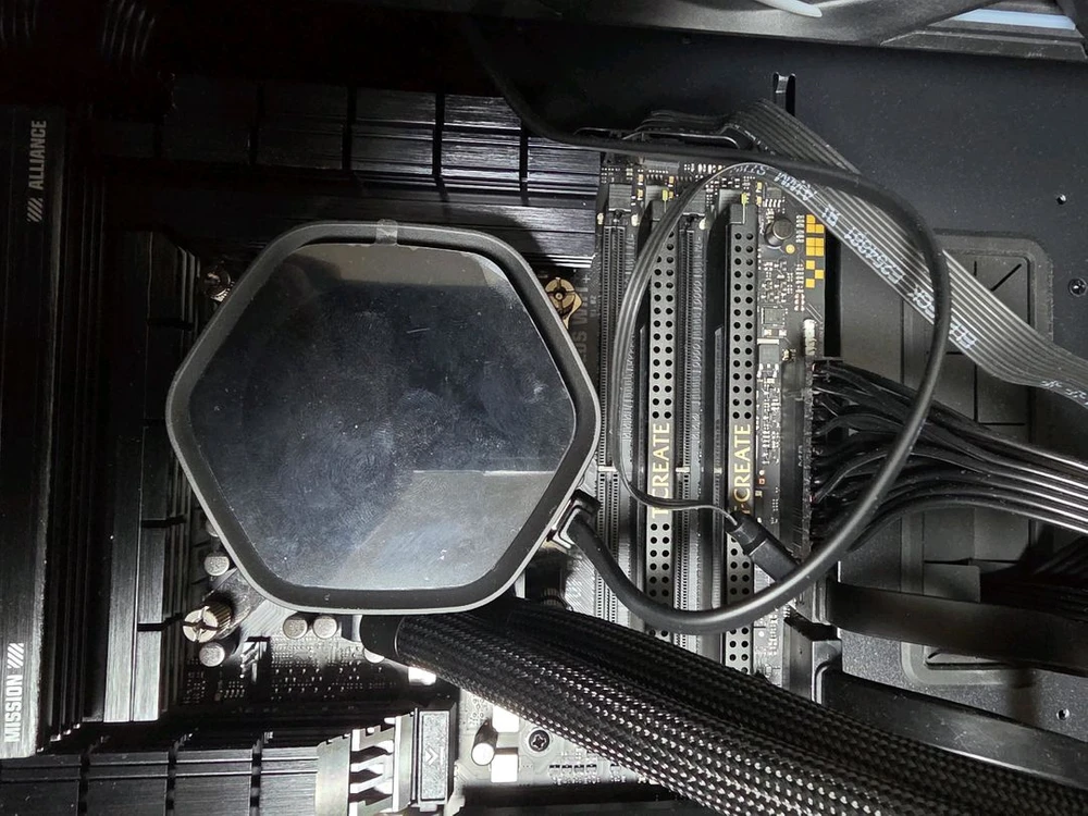 270k plus 반본체(ssd,gpu 제외) 이미지
