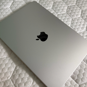 MacBook Pro 14 M4 16GB 512GB 실버 이미지