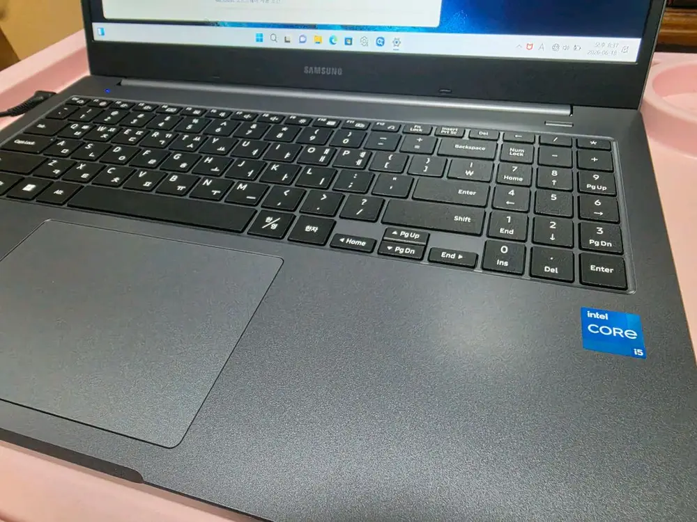 (단순개봉 새상품) 삼성 노트북 인텔 i5 8GB RAM 이미지
