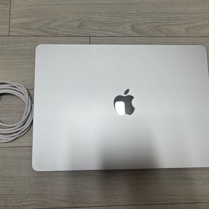S급 ) 맥북 에어 13 M2 16GB 512GB 스타라이트 이미지