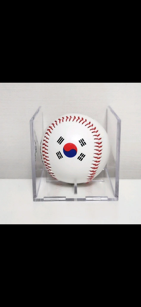 LG트윈스(팀코리아) 김영우 선수 친필싸인볼 이미지