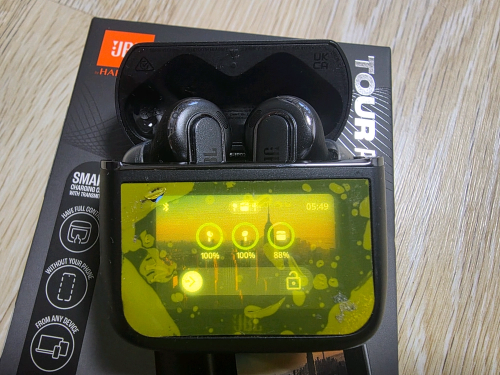 jbl tour pro 3 이미지