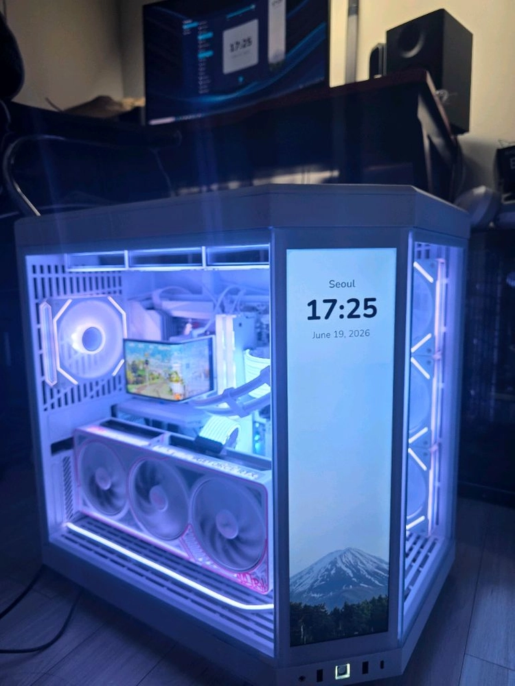 라이젠7 9800X3D RTX5070TI Y70 어항본체 팝니다 이미지