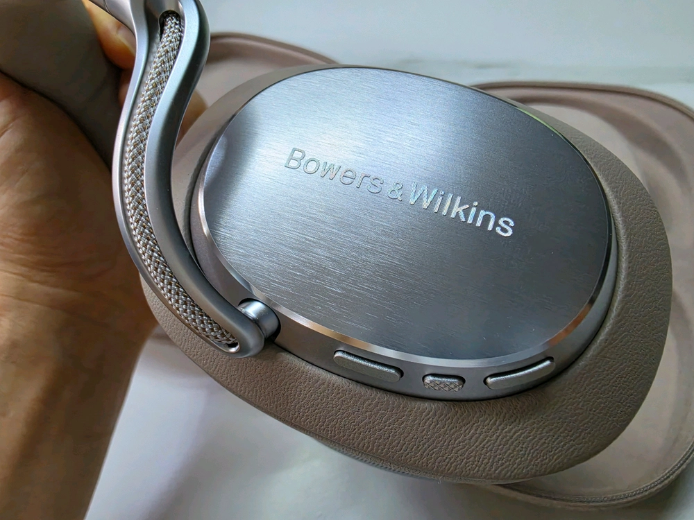 [단순개봉, S급] 바워스앤윌킨스(Bowers & Wilkins) 무선 헤드폰 Px8 S2 이미지