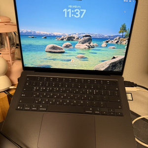 맥북프로m5 기본형 + 1tb
