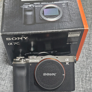 소니 a7c 1.3만컷 미러리스 카메라 이미지
