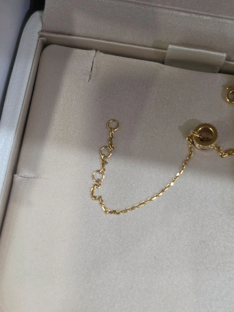 부쉐론 18k 옐로우 골드 다이몬드 팔찌 이미지