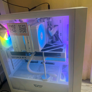 9800x3d b850 5070ti 본체팝니다 이미지