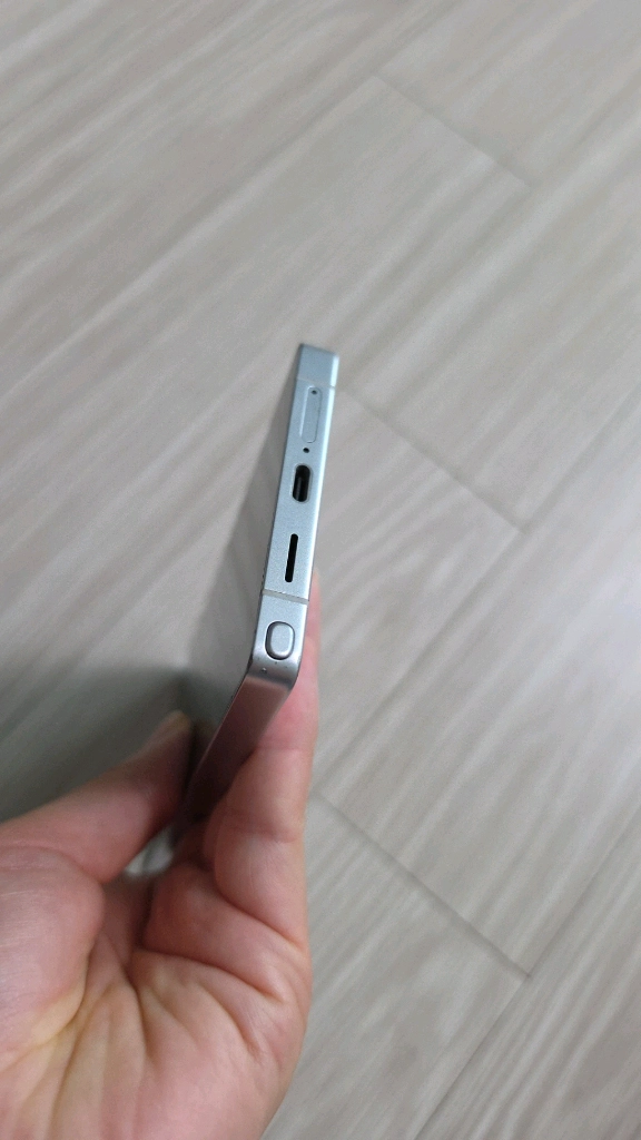 갤럭시 S25 울트라 512GB 자급제 티타늄화이트 이미지