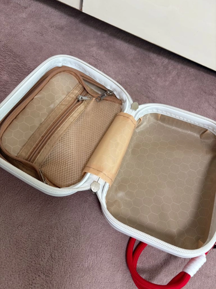 미사용 정품) 키티 미니 레디백 이미지