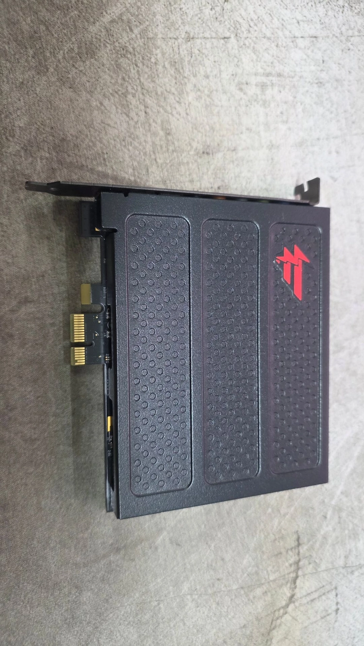 Creative Sound Blaster X-Fi Titanium SB0880 사운드 카드 이미지