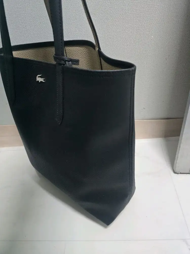 라코스테 리버시블 쇼퍼백 이미지
