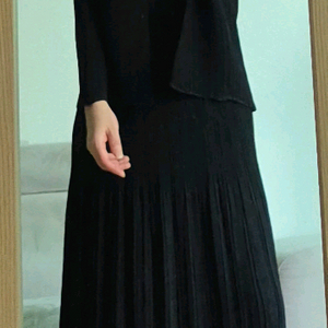 이세이미야케 플리츠플리즈 울리 플리츠 가디건 블랙+일제양면 플리츠 롱스커트 이미지
