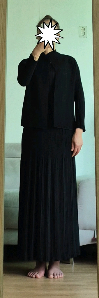 이세이미야케 플리츠플리즈 울리 플리츠 가디건 블랙+일제양면 플리츠 롱스커트 이미지