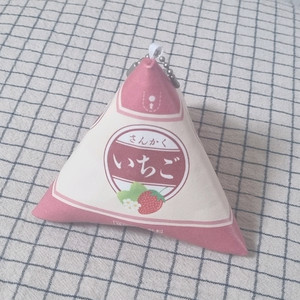 삼각우유 파우치 가챠 이미지