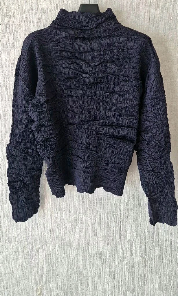 이세이미야케 플리츠 플리즈 ISSEYMIYAKE 블라우스+플리츠롱스커트 이미지