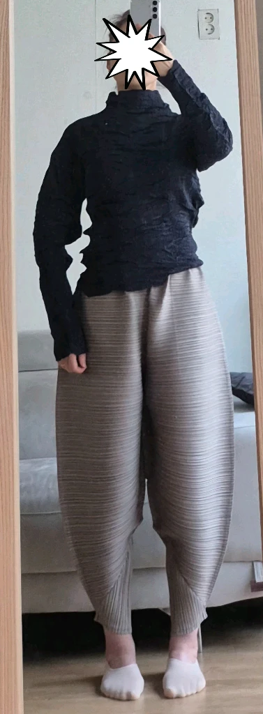 이세이미야케 플리츠 플리즈 ISSEYMIYAKE 블라우스+플리츠롱스커트 이미지